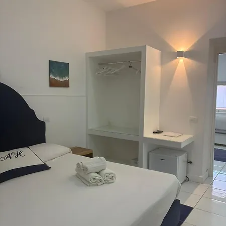 Abagnale Πανσιόν 4*